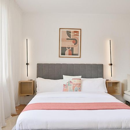Beautiful And Stylish 1-Bedroom With Kitchen And King Size Bed Wuppertal Esterno foto