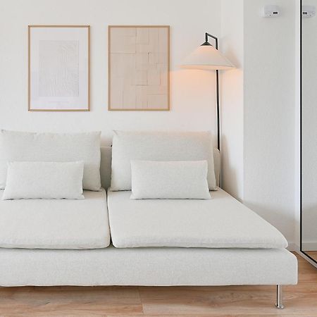 Beautiful And Stylish 1-Bedroom With Kitchen And King Size Bed Wuppertal Esterno foto