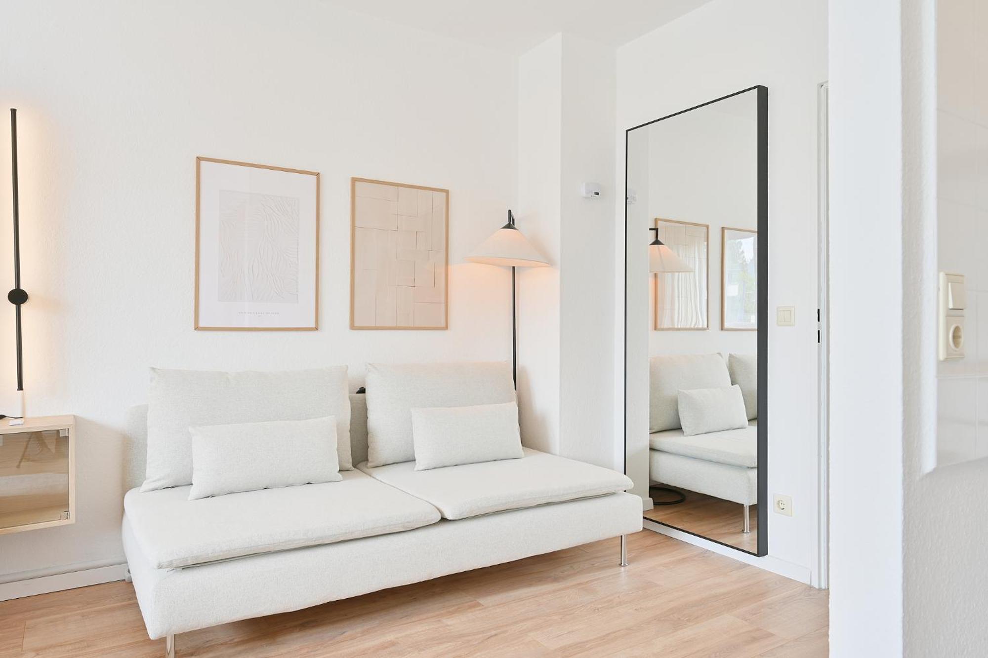 Beautiful And Stylish 1-Bedroom With Kitchen And King Size Bed Wuppertal Esterno foto